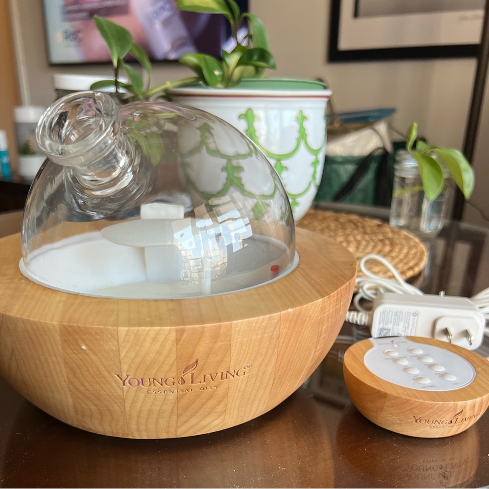 YOUNG LIVING Aria Diffuser